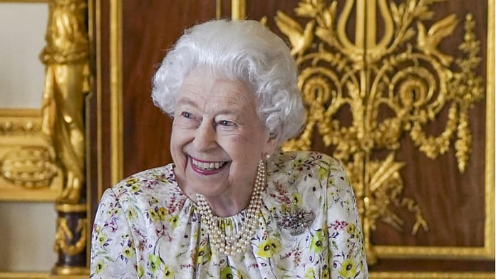 Queen Elizabeth: Her Olympic stunt was top-secret

