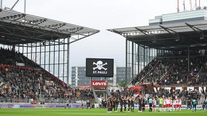 League Two: St. Pauli: 15,000 fans and 2G referee for the next home game

