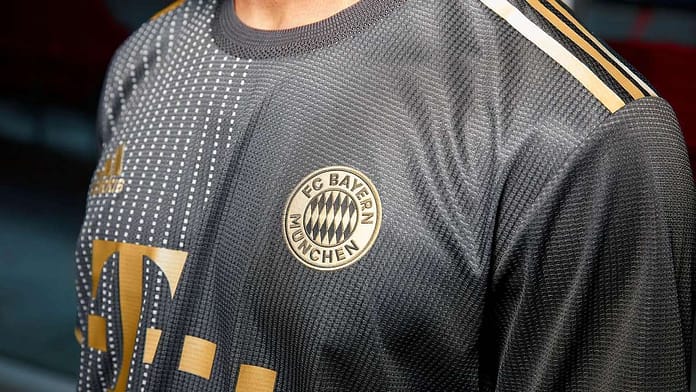 Bayern introduces new shirt: fans are missing out on important details

