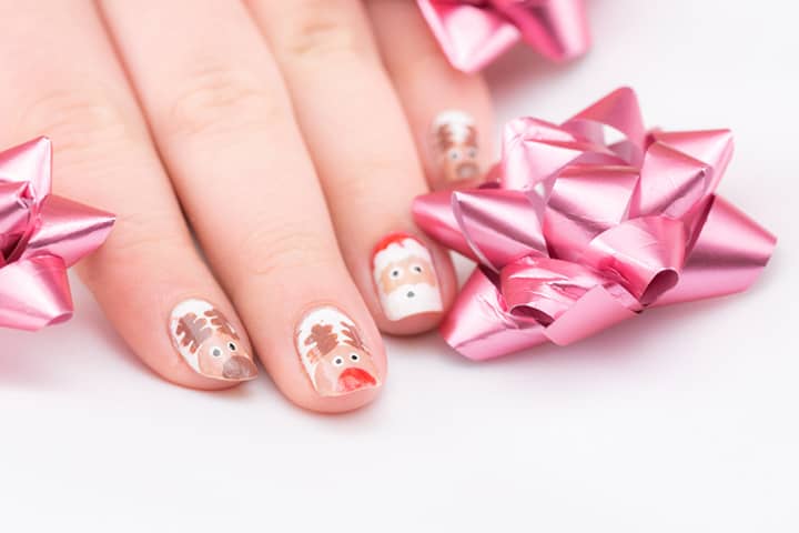 Reindeer-and-Santa-nail-design-1