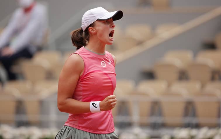 Iga Swiatek reached the French Open quarter-finals فرنسا