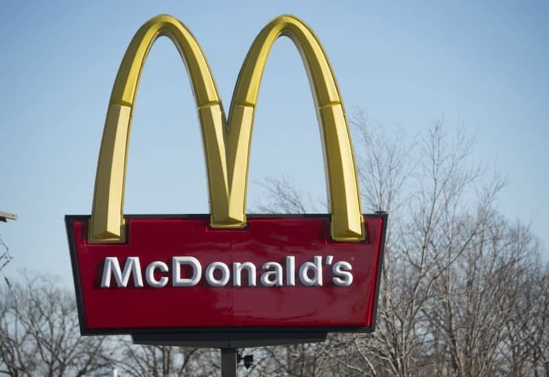 McDonalds cuenta con más de 14 mil 300 restaurantes en Estados Unidos.
