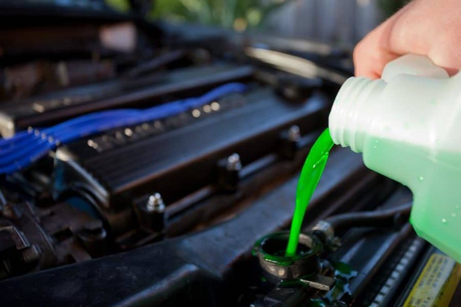 The coolant Glysofor Antifreeze Tuning e1578634786937 is safe in winter: you have to think about it with antifreeze!