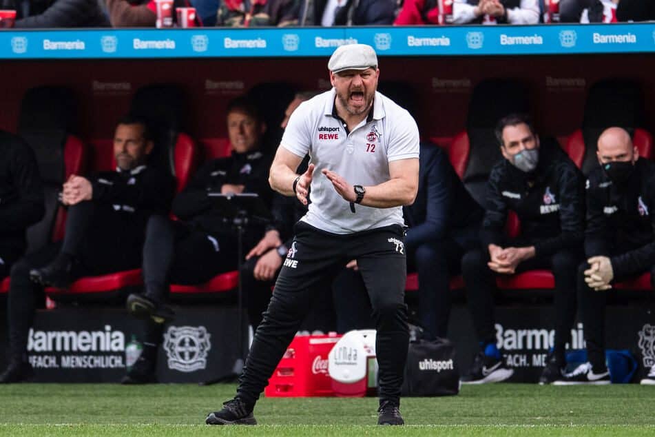 Stephen Baumgart (50) is a real asset to the Bundesliga with his unique style on the sidelines.