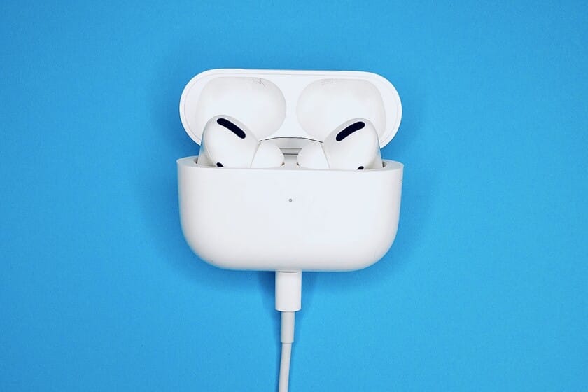Apple is updating AirPods 2 and AirPods Pro firmware to version 3E751