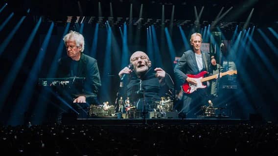 Genesis Lives in Hanover March 10, 2021: View of the stage, projection of Phil Collins, Mike Rutherford and Tony Banks in the background © NDR 2 Photo: Axel Herzig