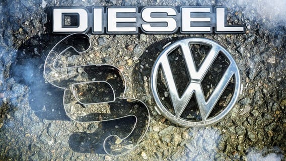Volkswagen logo, paragraph symbol and lettering Diesel.  © Imago Pictures Photo: Christian Ohdi