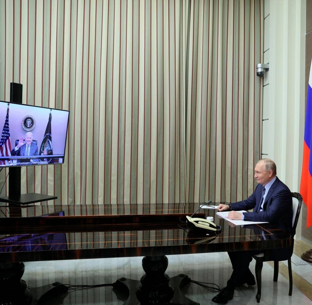 Russian President Vladimir Putin and his American colleague Joe Biden