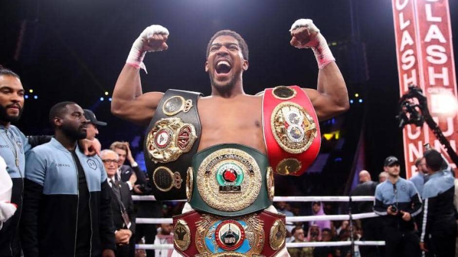 Anthony Joshua wants to defend his boxing belt as well as the Fury World Title.
